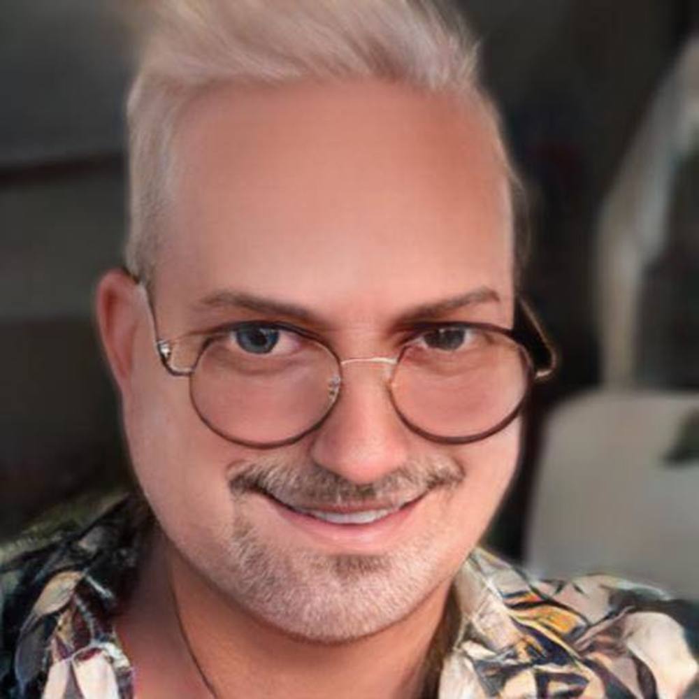 Meet your Posher, Bryan